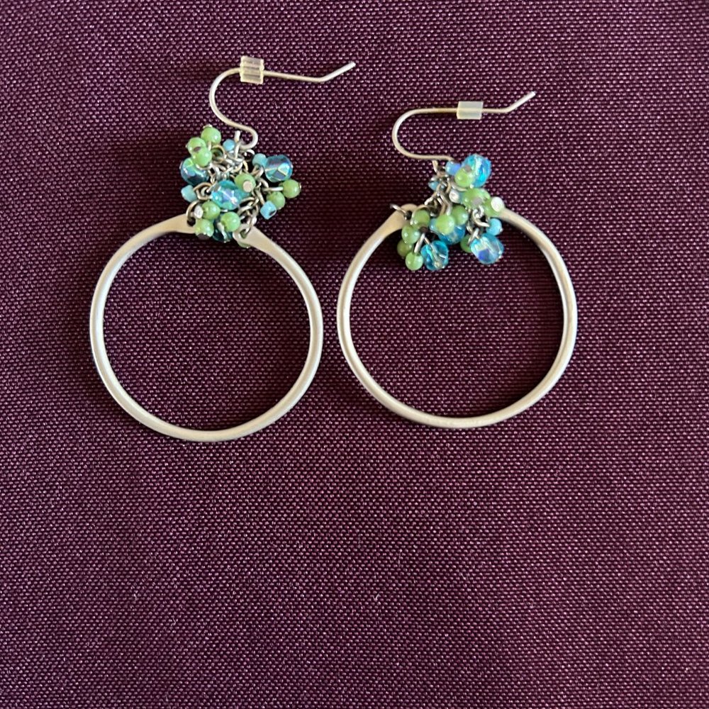 Francesca’s Silver-Tone Hoop Earrings {DEAL 🌹3 for $15🌷}
